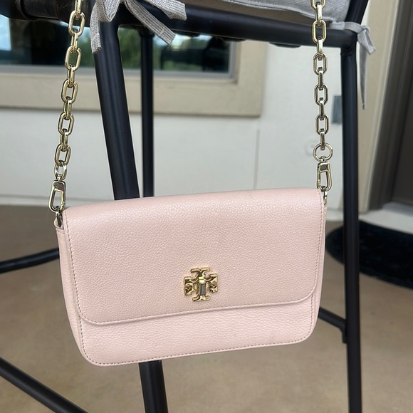 Elegant Pink Tori Burch Crossbody Bag - Picture 3 of 6